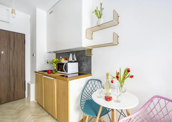 Centrum Pawia 51- 10 Min To Center, The Places