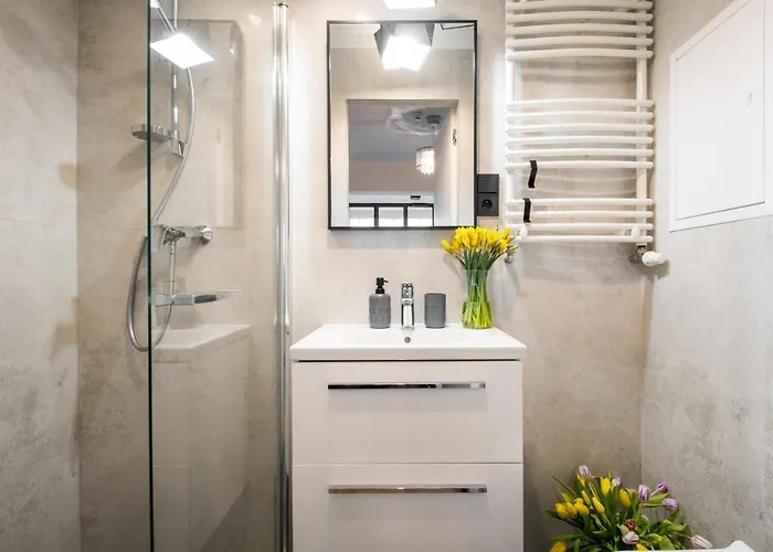 Centrum Pawia 51- 10 Min To Center, The Places Apartment Warsaw