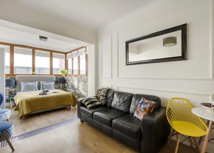 Apartment Centrum Pawia 51- 10 Min To Center, The Places Warsaw