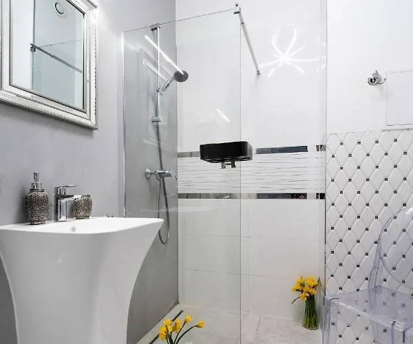 Centrum Pawia 51- 10 Min To Center, The Places Warsaw