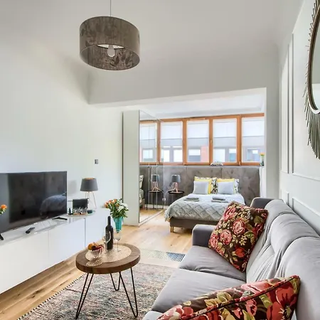 Centrum Pawia 51- 10 Min To Center, The Places Appartement *