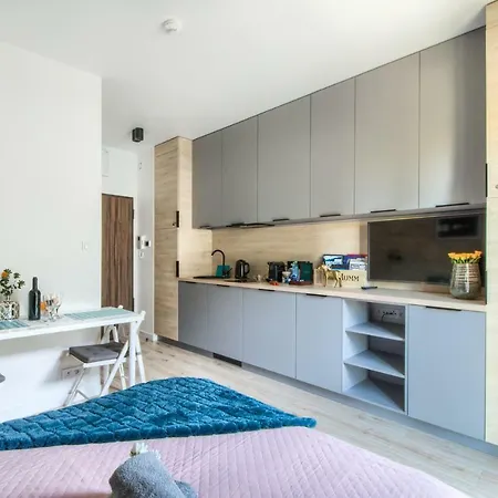 Centrum Pawia 51- 10 Min To Center, The Places Appartement *